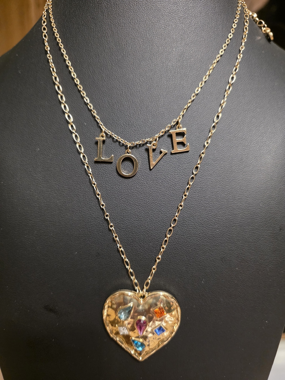 #273 Gold-Tone 'LOVE' Layered Necklace with Multicolor Gem Heart Pendant. NWOT